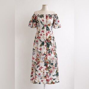 Elegant Floral Off-Shoulder Maxi Dress